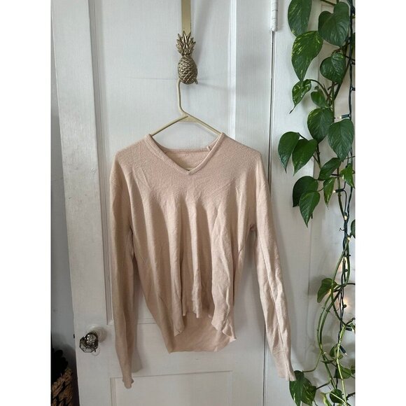 Men’s size medium tan v-neck sweater - Picture 1 of 9